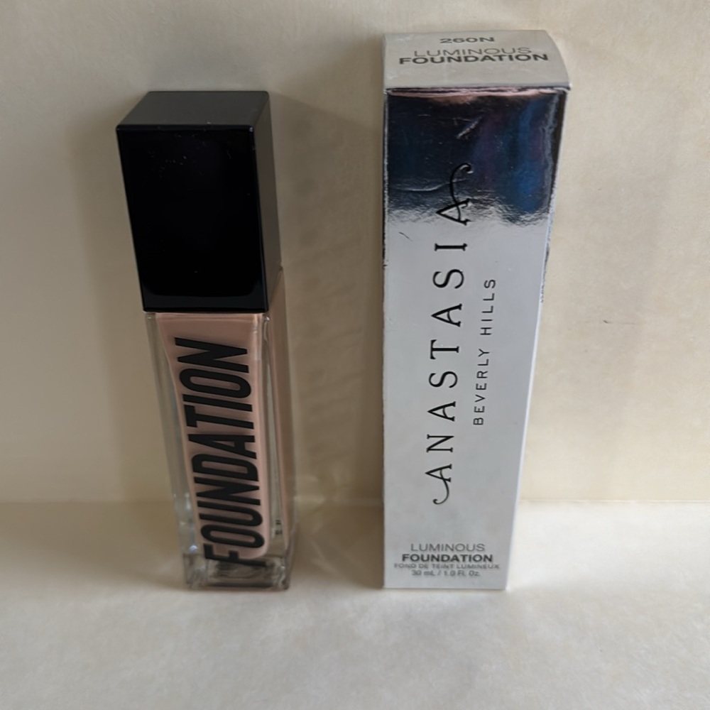 ANASTASIA BEVERLY HILLS Luminous Foundation 260N Light Neutral 1oz $38 NIB